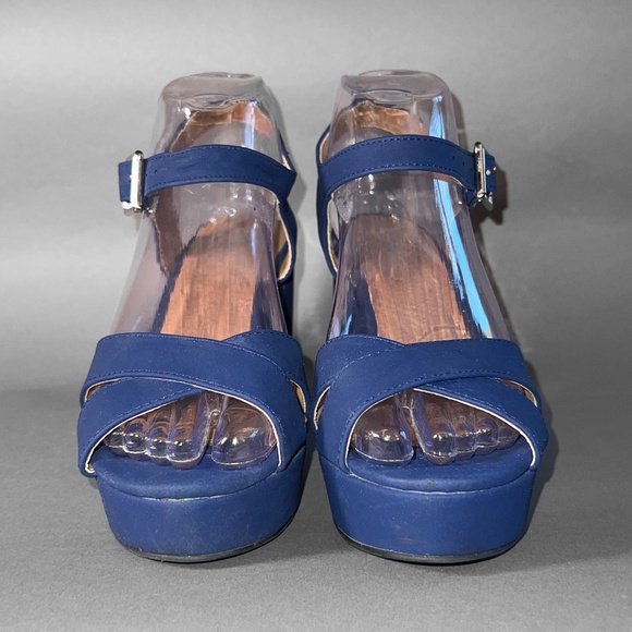 Navy Blue Chunky Platform Sandals - Picture 2 of 10